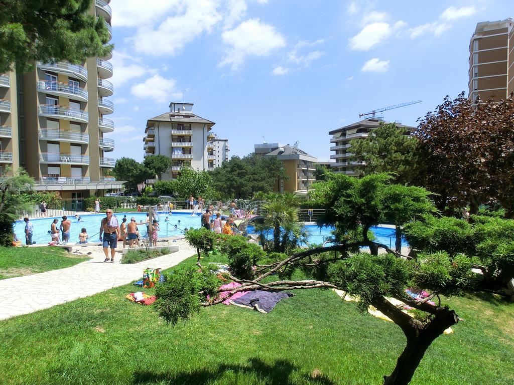 Appartamenti La Torre Lignano Sabbiadoro Exteriér fotografie