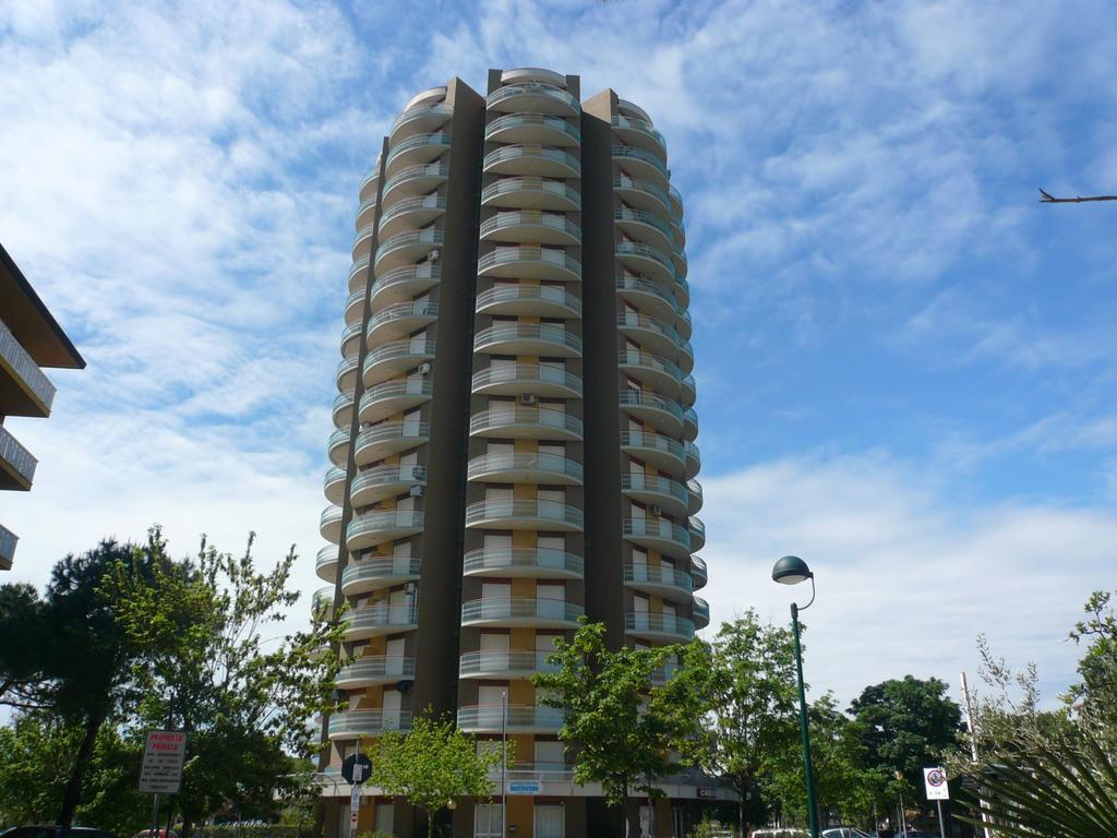 Appartamenti La Torre Lignano Sabbiadoro Exteriér fotografie